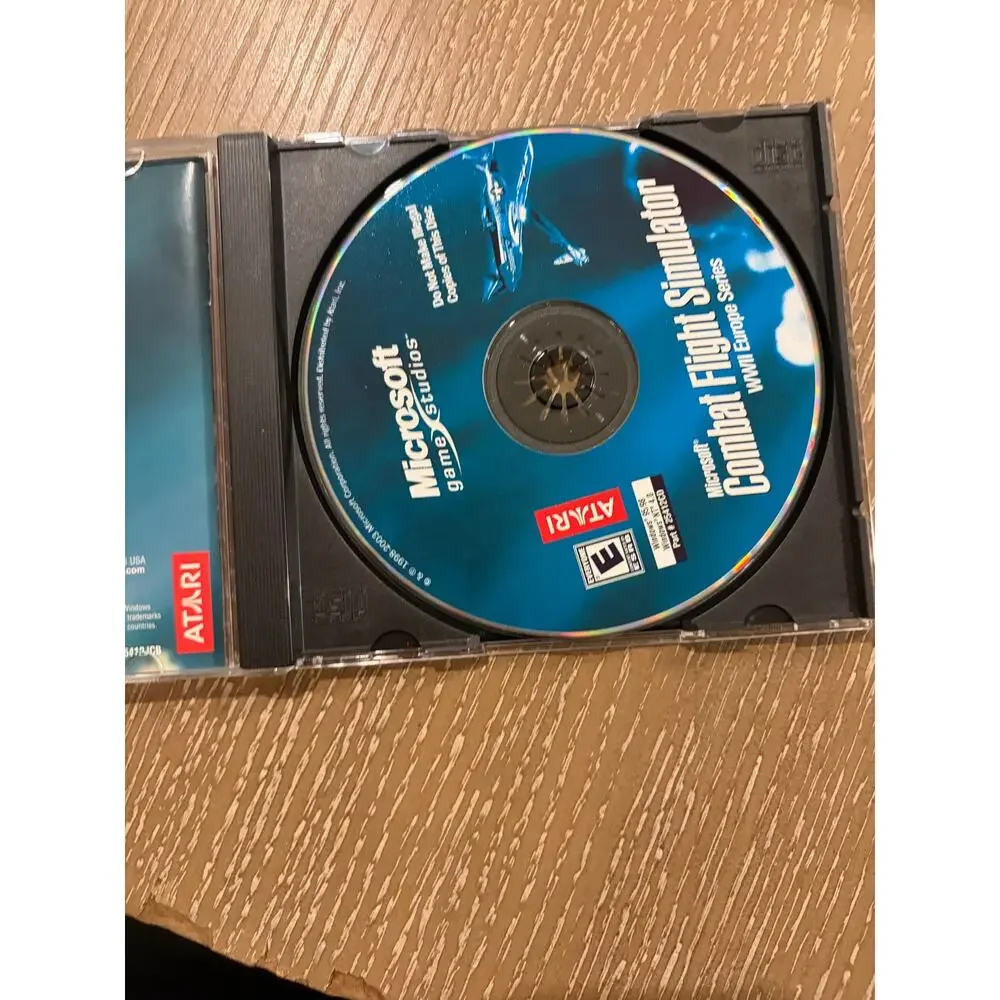 Microsoft PC Combat Flight Simulator WWII Europe Series 1998 Air Combat W/Sleeve
